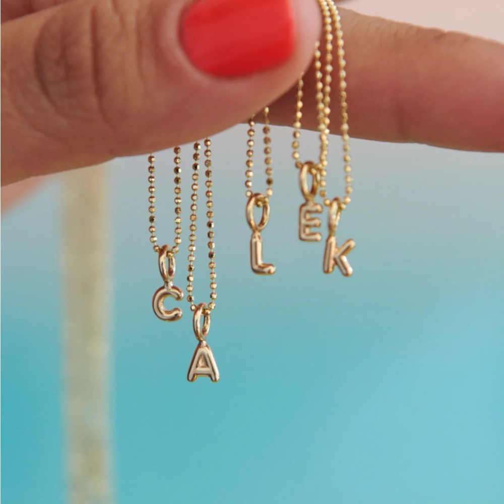Ariel Gordon mini-helium 14K gold initial charm - Picture 4 of 7